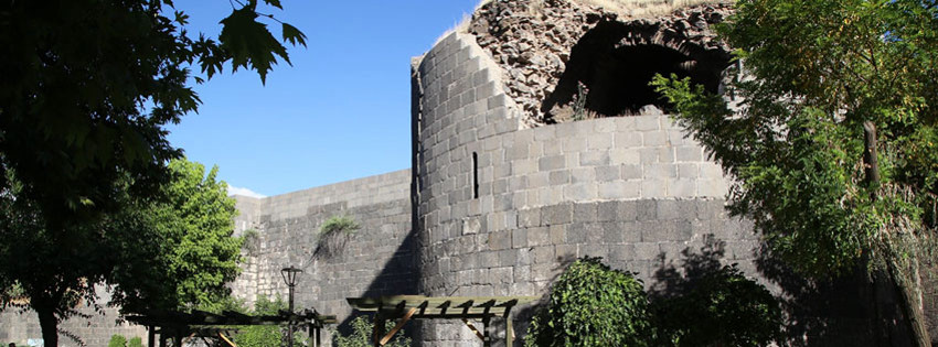 Diyarbakır Surları