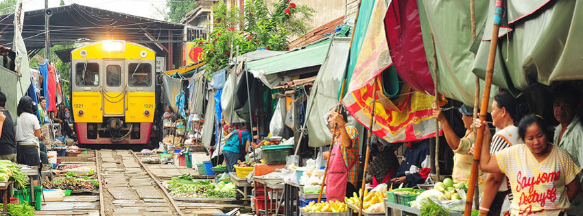 Maeklong Railway Market