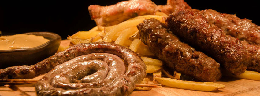 Köstence köftesi: Mititei Köstence köftesi: Mititei