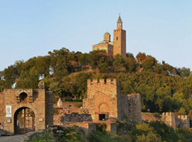 veliko-1x1.jpg