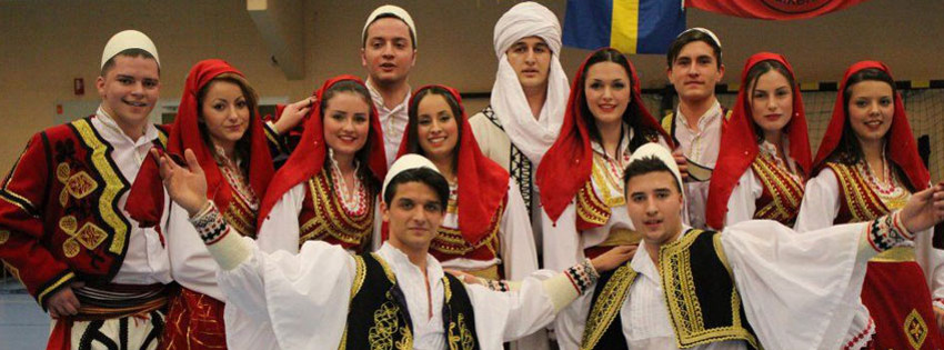 arnavutgiysi.jpg arnavutgiysi.jpg