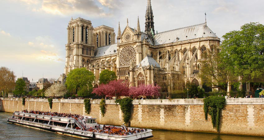 notre-dame.jpg notre-dame.jpg