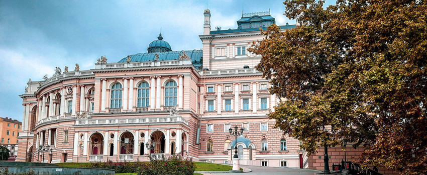 odessa-pembe.jpg