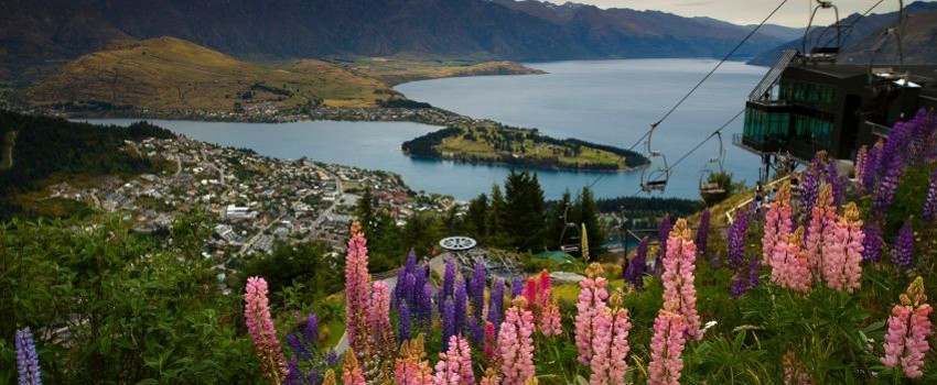 queenstown.jpg queenstown.jpg
