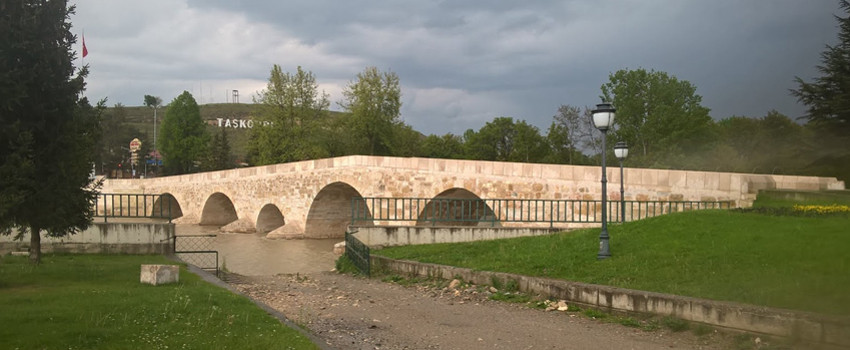 taskoprukast.jpg taskoprukast.jpg